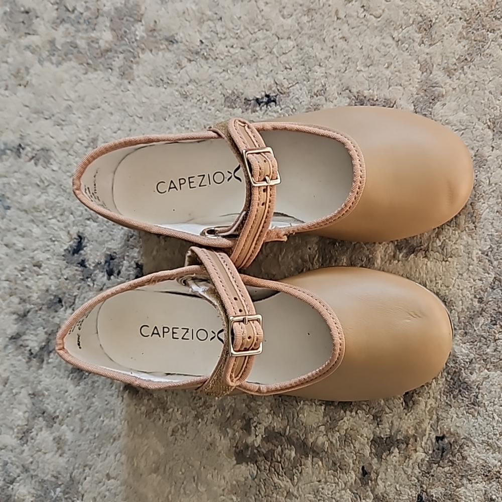 Capezio tap shoes size 13w for kids